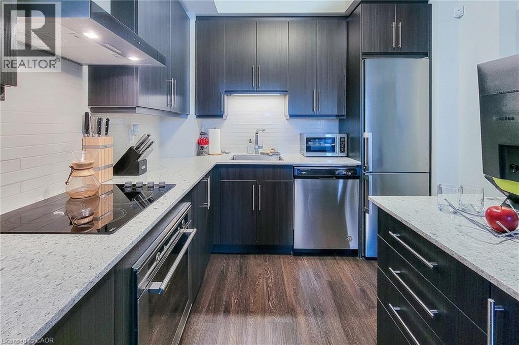 2093 Fairview Street — photo 14