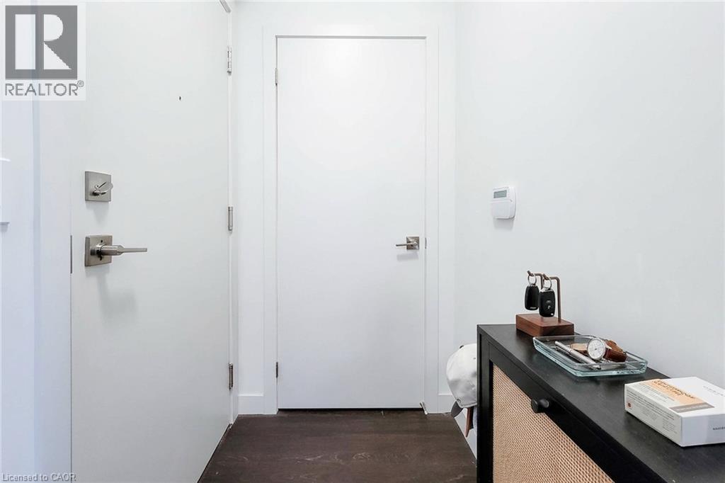 2093 Fairview Street — photo 25