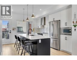 171 Greenbriar Place NW - photo 1