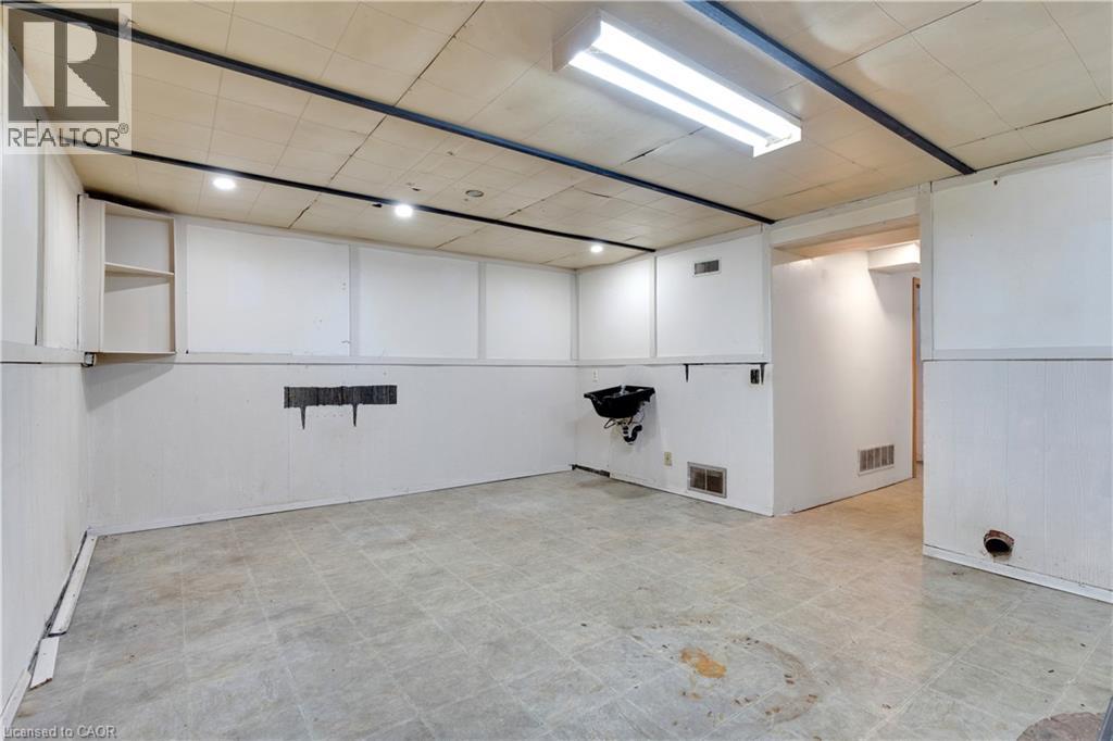 1482 WILDREN Place - 31