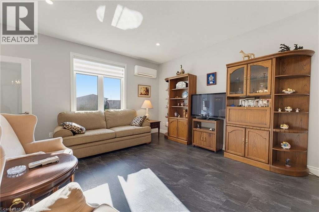 375 Mitchell Road South — photo 15