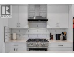 213 Greenbriar Common NW - photo 2