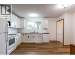 2377 Ronan Place Se, Medicine Hat, AB T1B1A2 Photo 11