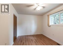 2377 Ronan Place Se, Medicine Hat, AB T1B1A2 Photo 18