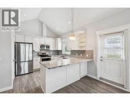 2, 20 River Heights View - photo 15