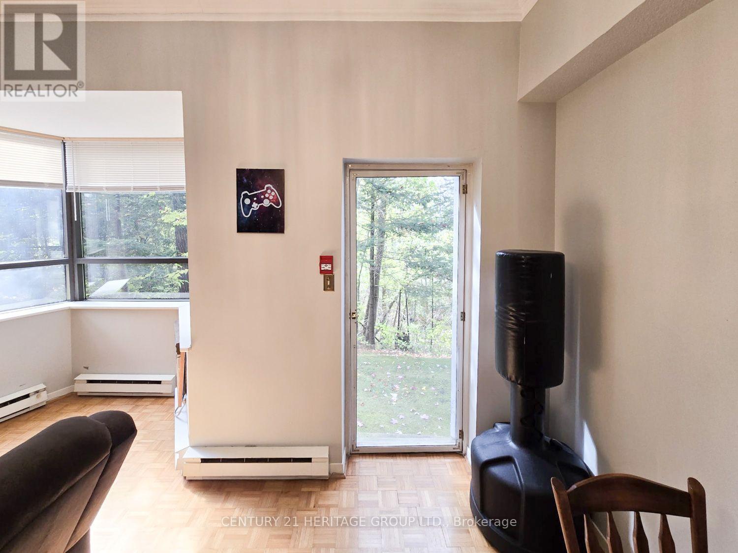 166 Olive Street — photo 8