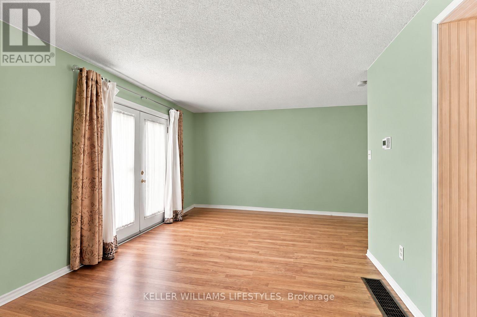 #59 511 ADMIRAL DRIVE - 10