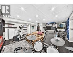 16 Sunrise Crescent - photo 35