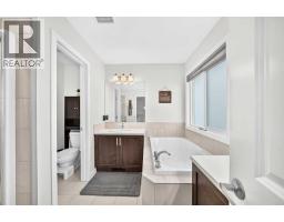 16 Sunrise Crescent - photo 24