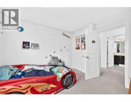 16 Sunrise Crescent - photo 28