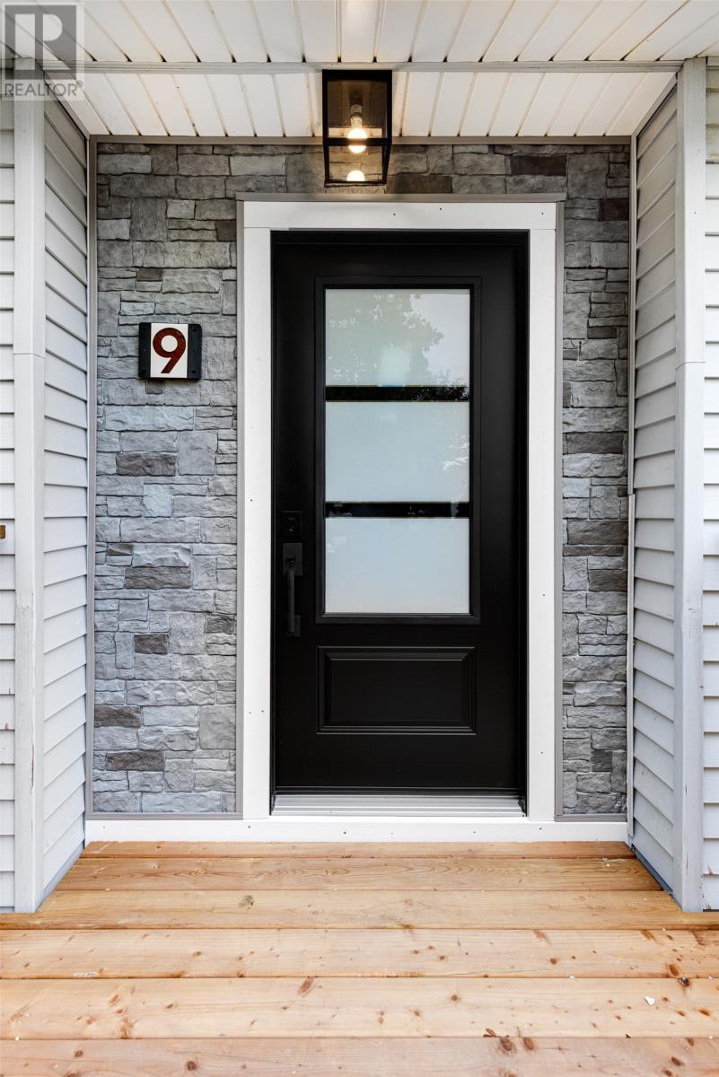 9 Teasdale Street - 14