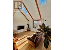 31 Readers Hill Crescent thumbnail 7