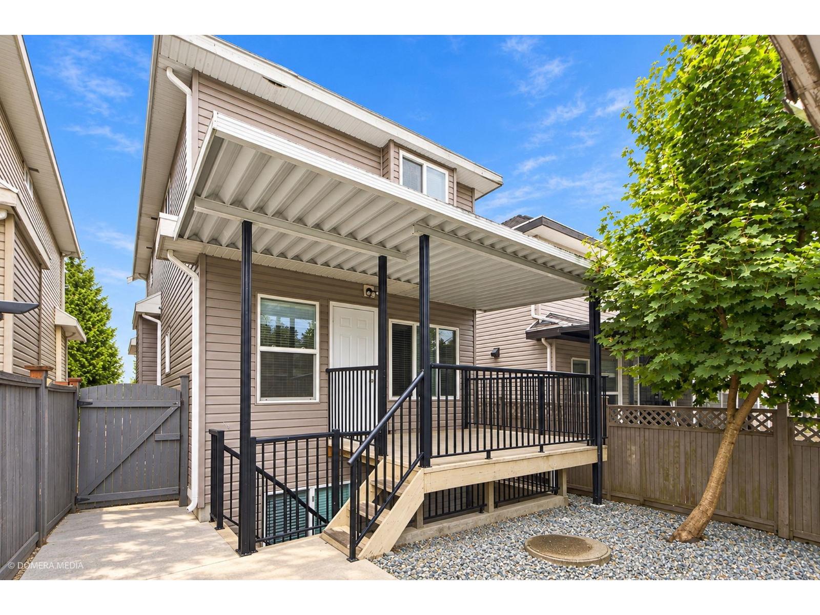 Photo of 6911 144A STREET 31