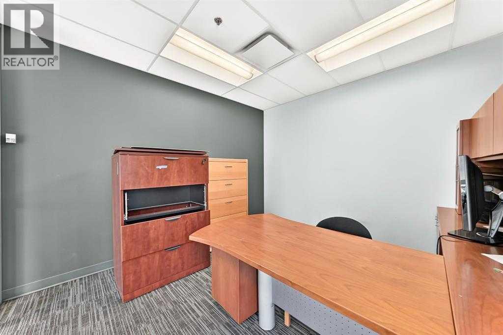277, 1100 8 Avenue SW photo 30