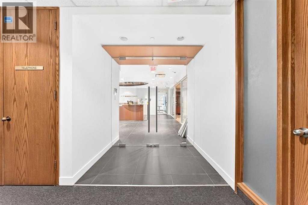 277, 1100 8 Avenue SW photo 34