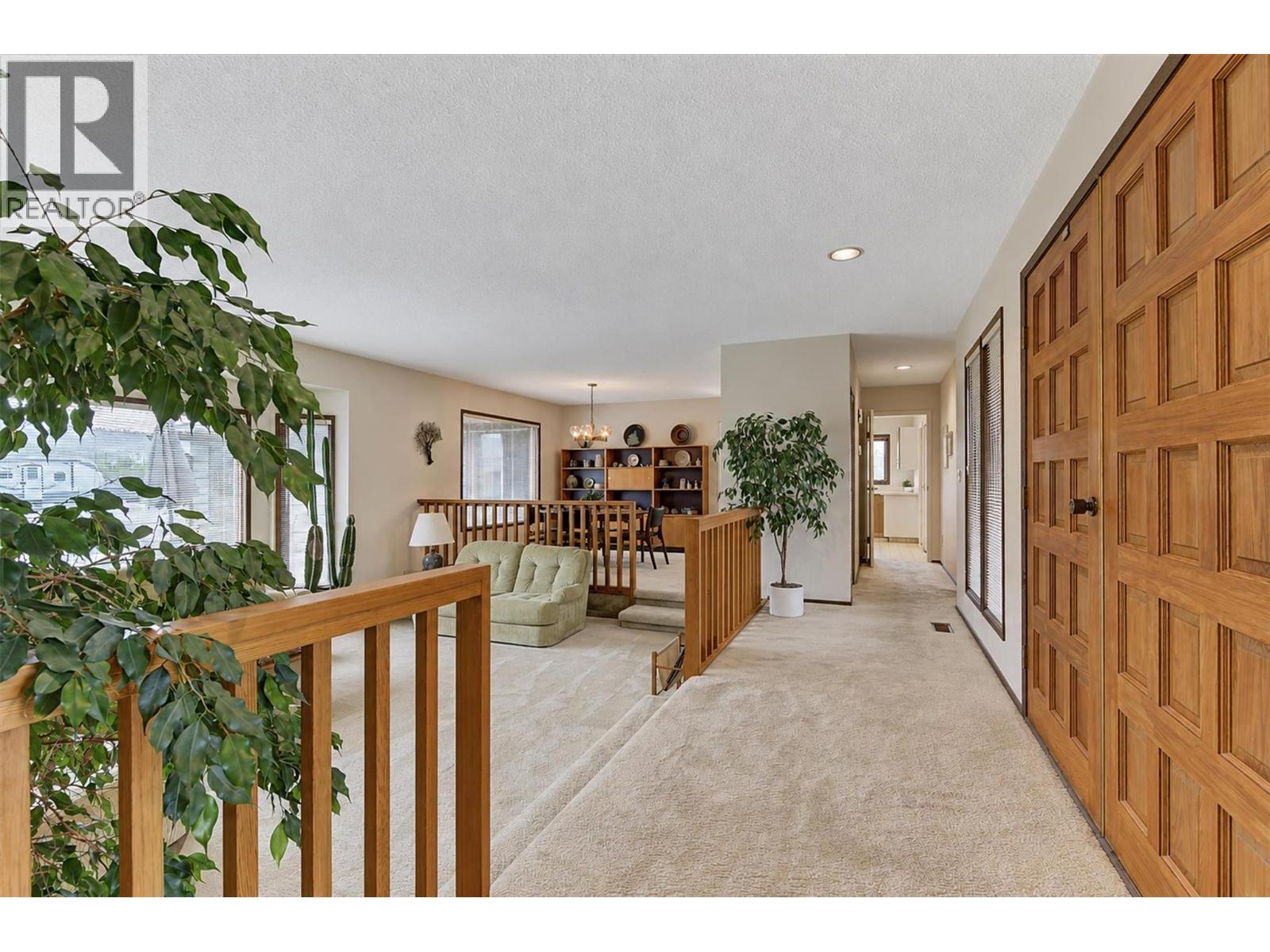  392 Valley Road North, Kelowna