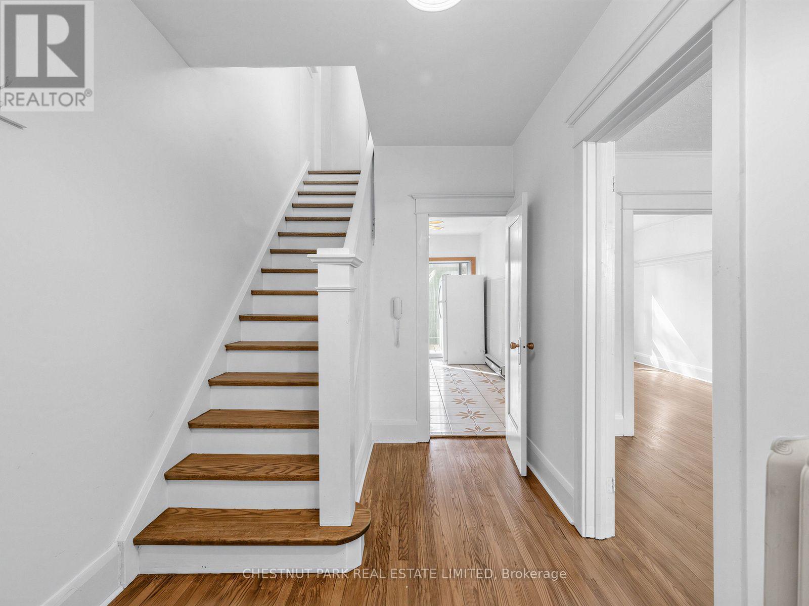 122 Forman Avenue, Toronto, ON photo 12