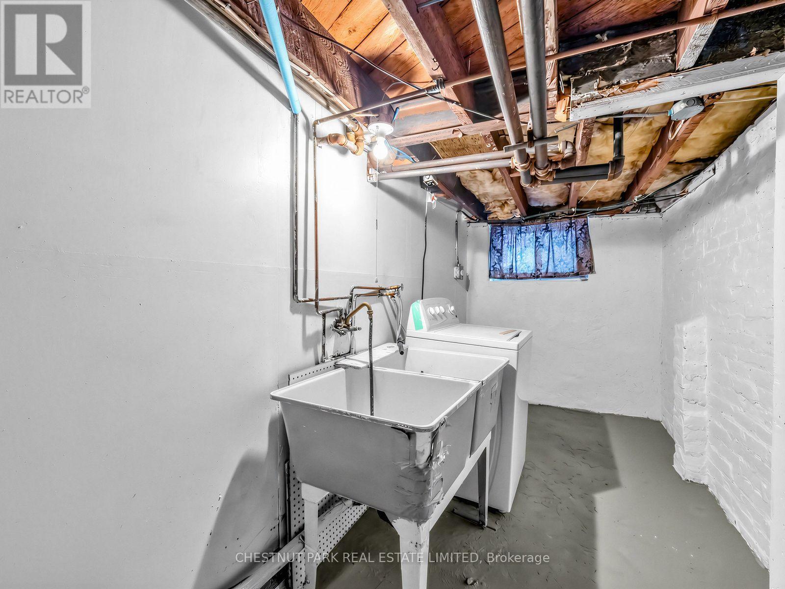 122 Forman Avenue, Toronto, ON photo 25