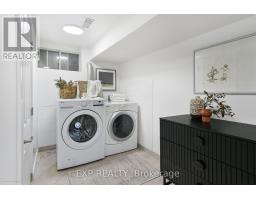 6 Louise Avenue, Toronto, ON M6C1E4 Photo 28
