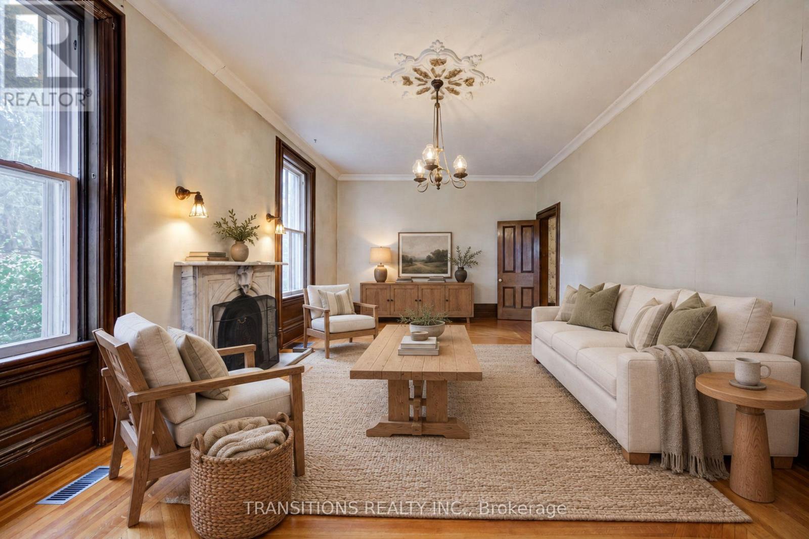 212 Liberty Street North, Clarington, ON photo 11