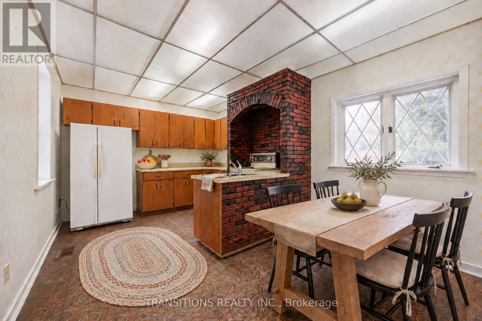 212 Liberty Street North, Clarington, ON photo 16