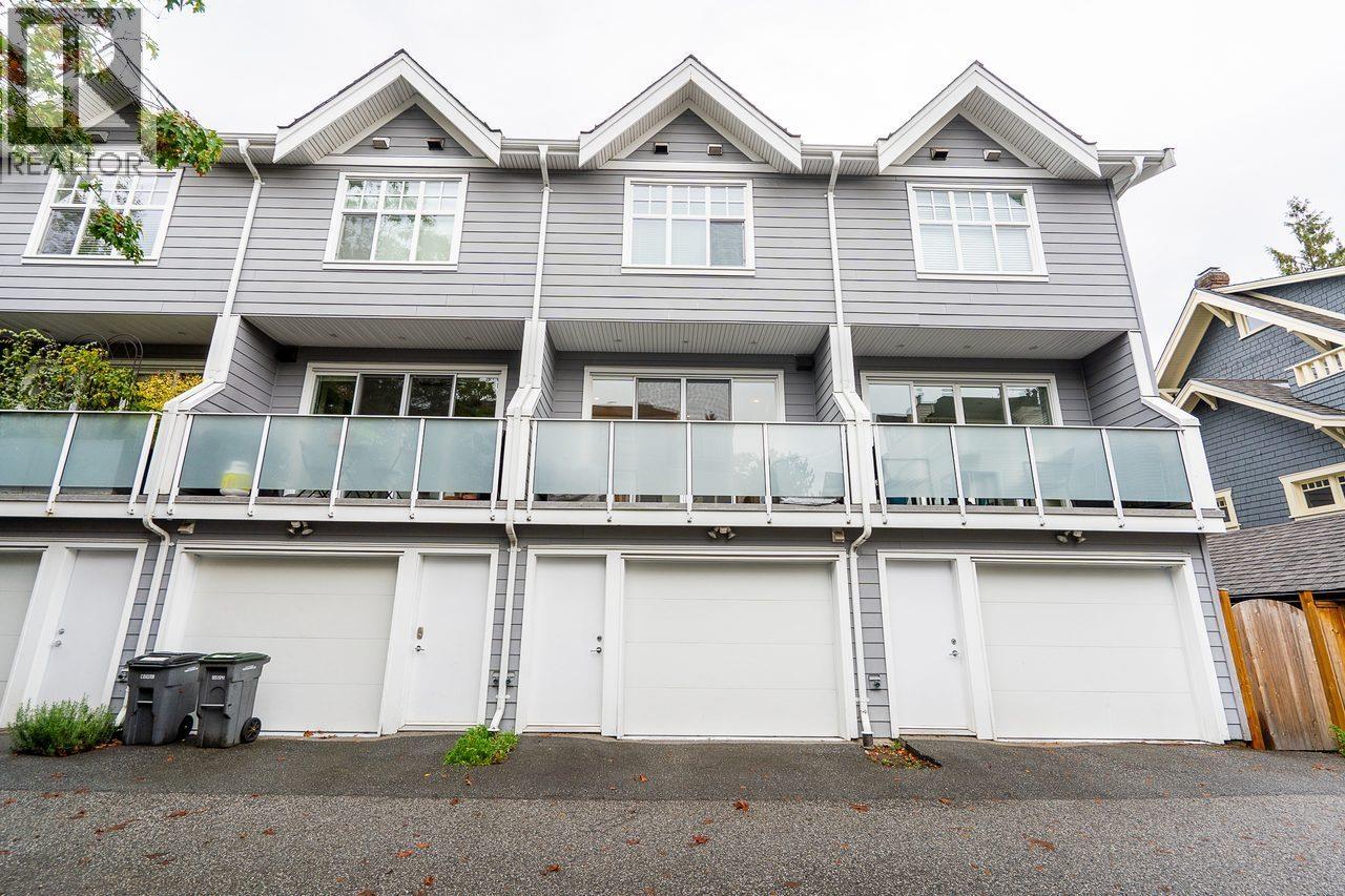 Photo of 920 W 15TH AVENUE 31