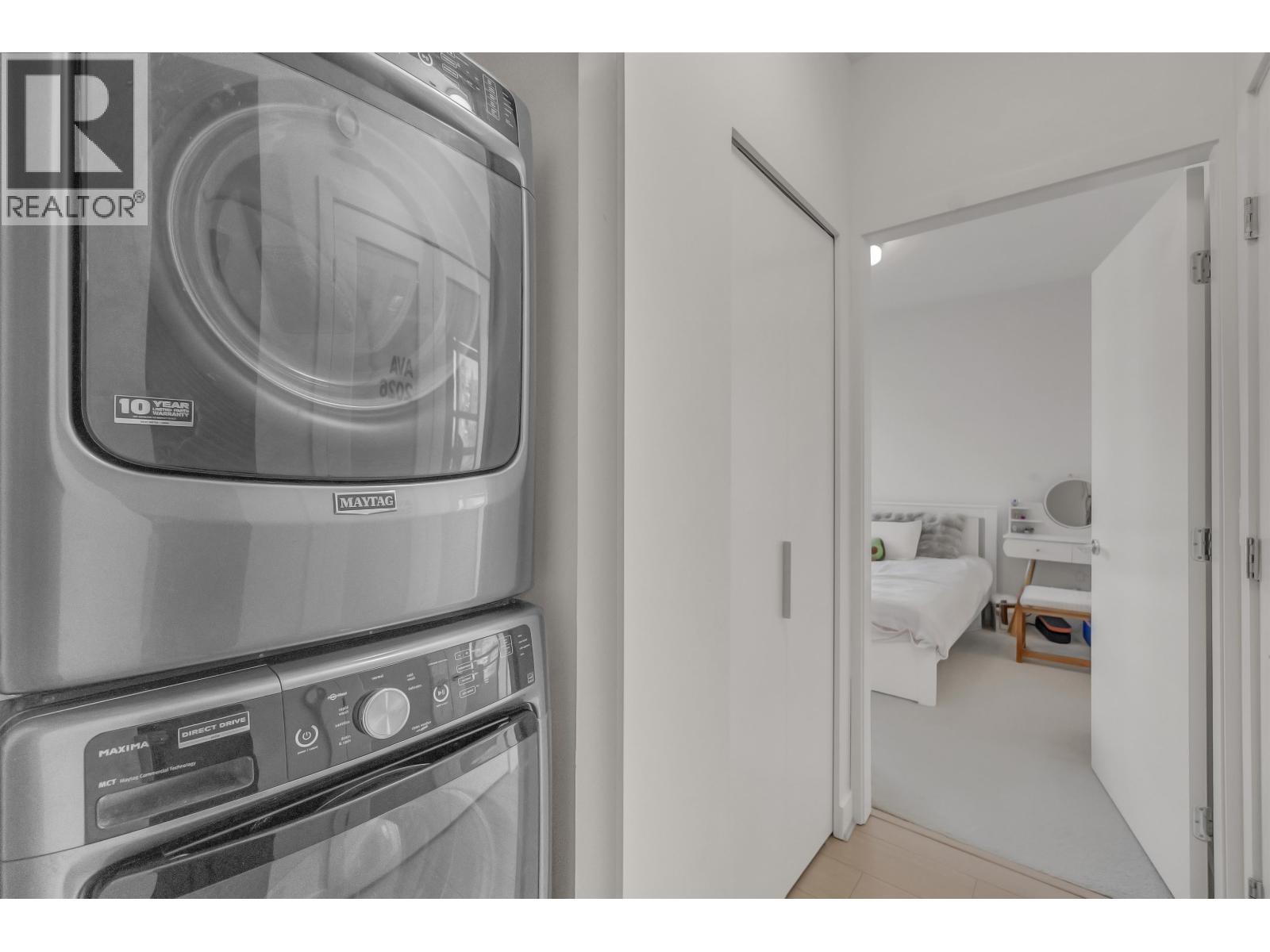 Photo of 609 6033 GRAY AVENUE 20