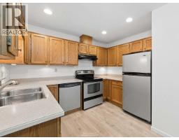 9 1328 Brunette Avenue, Coquitlam, BC V3K6K1 Photo 7