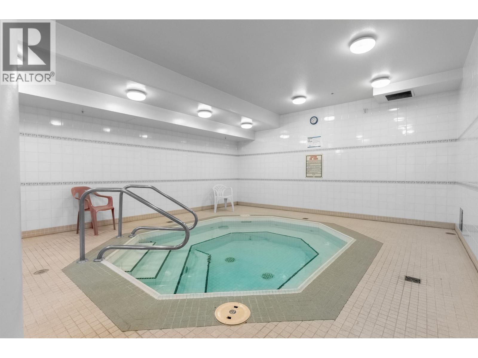 Photo of 101 160 W KEITH ROAD 24