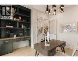 Foyer - 627 16 Street Nw, Calgary, AB T2N2C2 Photo 7