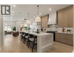 Primary Bedroom - 627 16 Street Nw, Calgary, AB T2N2C2 Photo 8