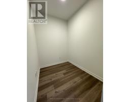 5815 - 225 Commerce Street, Vaughan, ON L4K0R1 Photo 13