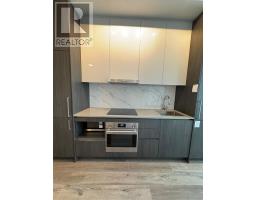 5815 - 225 Commerce Street, Vaughan, ON L4K0R1 Photo 17