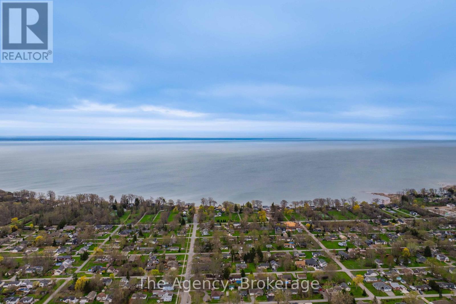 355 BERNARD AVENUE - 22