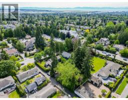 1461 W 49th Avenue, Vancouver, BC V6M2R4 Photo 10