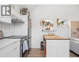 3559 Lakewood Street, Vancouver, BC V5N4V7 Photo 33