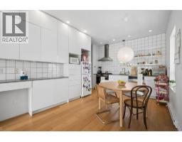 3559 Lakewood Street, Vancouver, BC V5N4V7 Photo 8