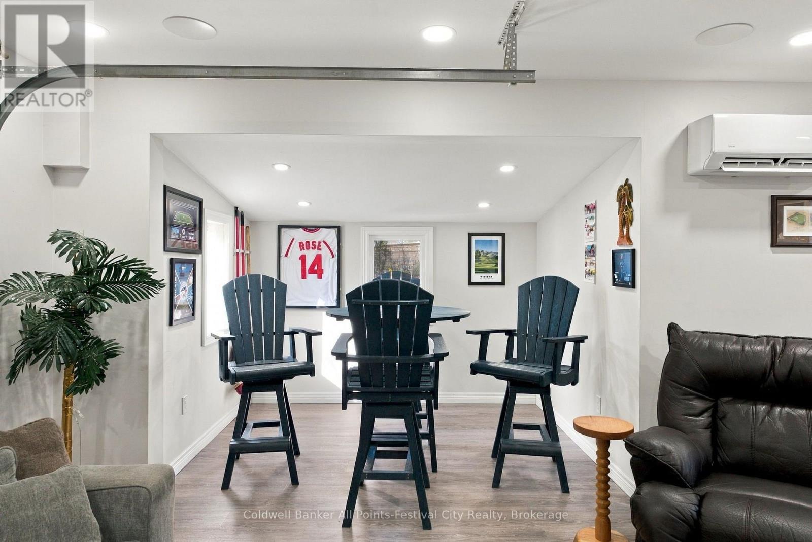 22 Albert Street South — photo 30