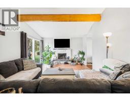 5112 Maryvale Drive NE - photo 1