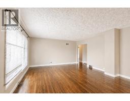 Bedroom - 2110 26 Avenue Sw, Calgary, AB T2T1E6 Photo 7