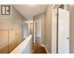 4pc Bathroom - 2110 26 Avenue Sw, Calgary, AB T2T1E6 Photo 13