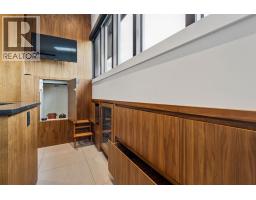 2205 17 Street SW - photo 18