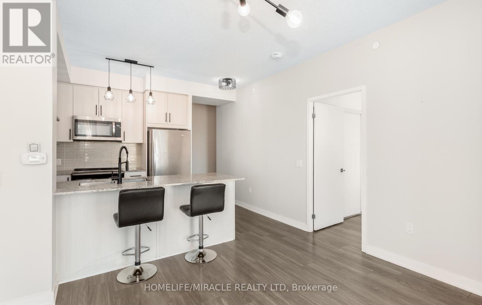 3015- 4055 Parkside Village Drive, Mississauga, ON photo 17