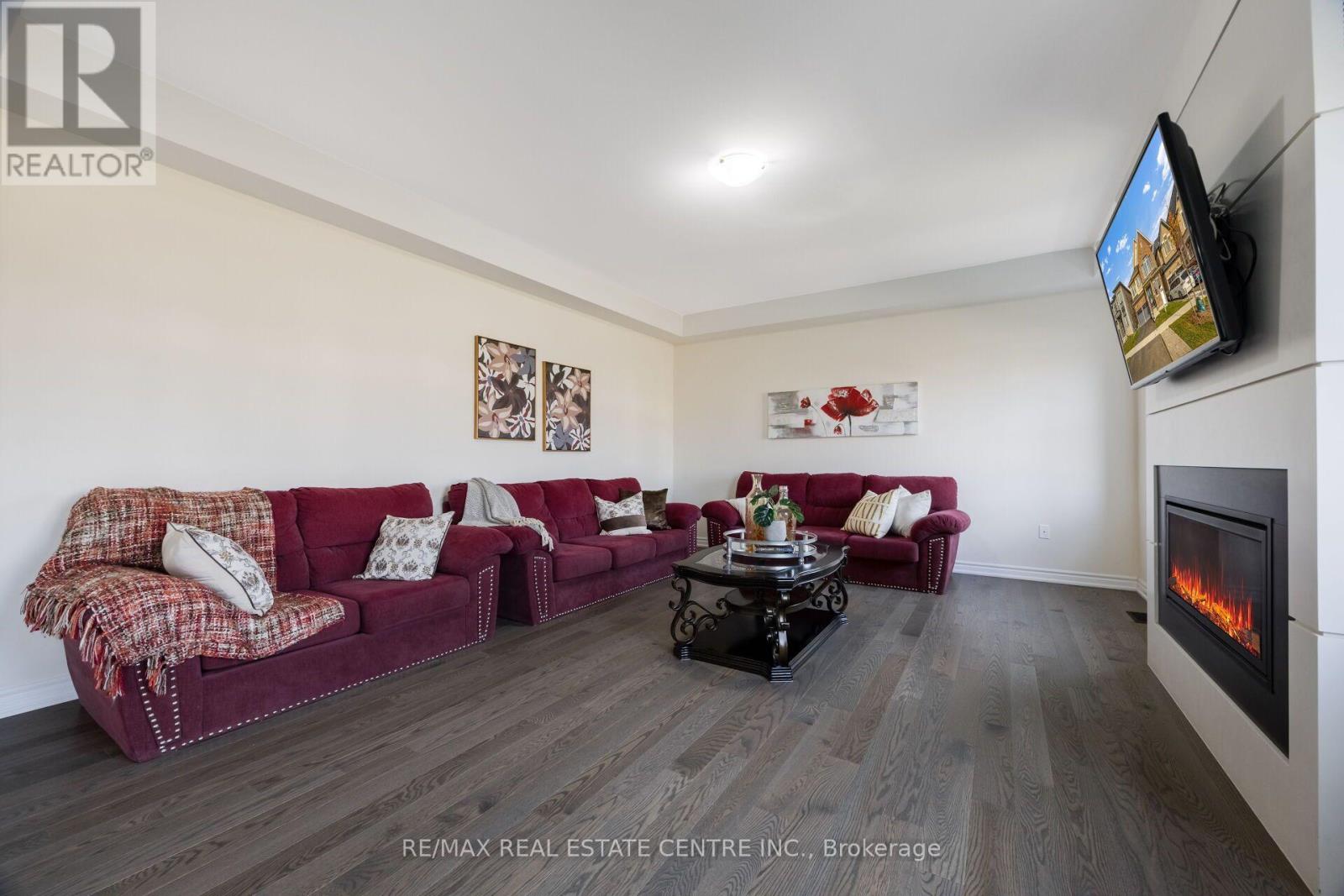39 GOODVIEW DRIVE - 11
