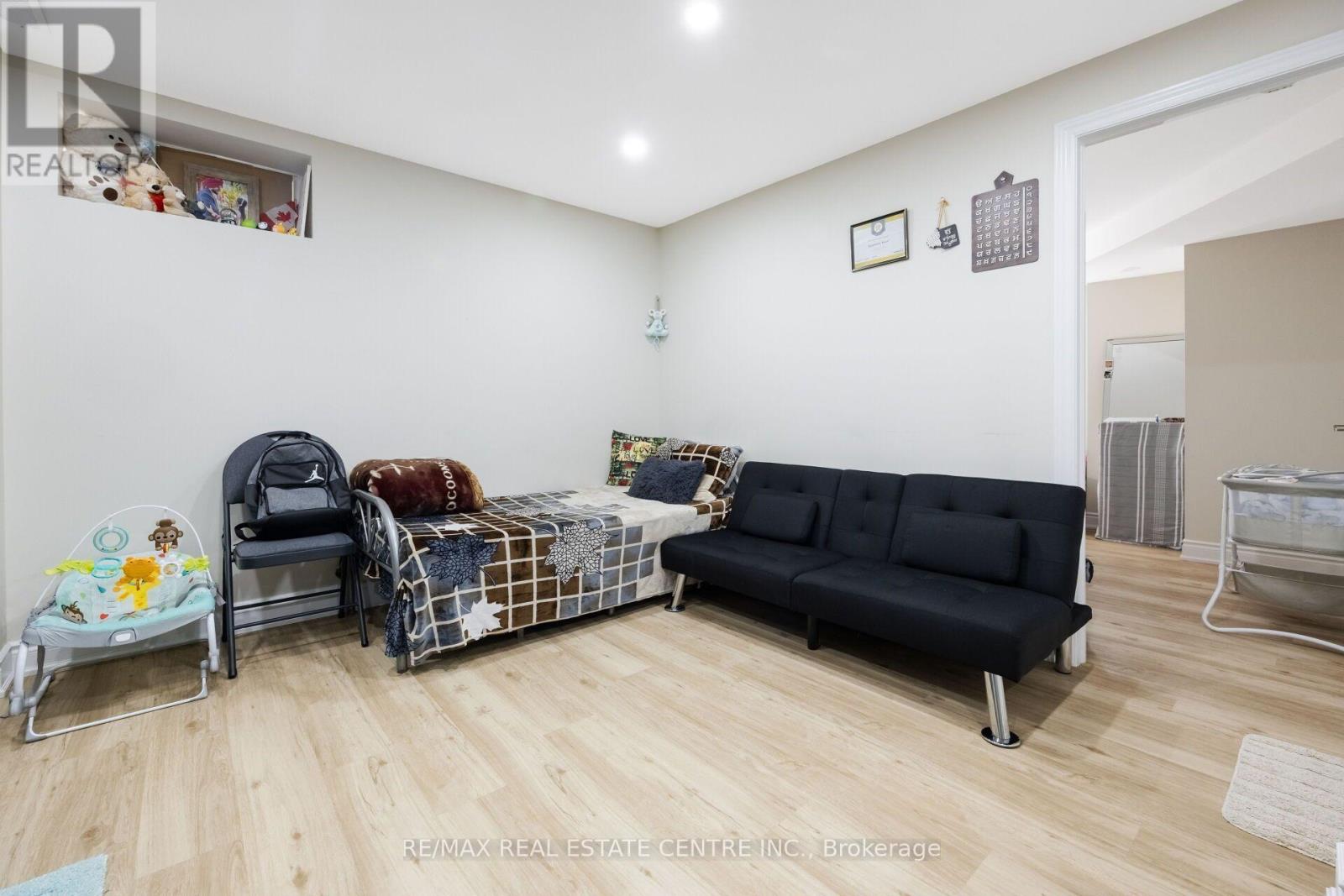 39 GOODVIEW DRIVE - 46