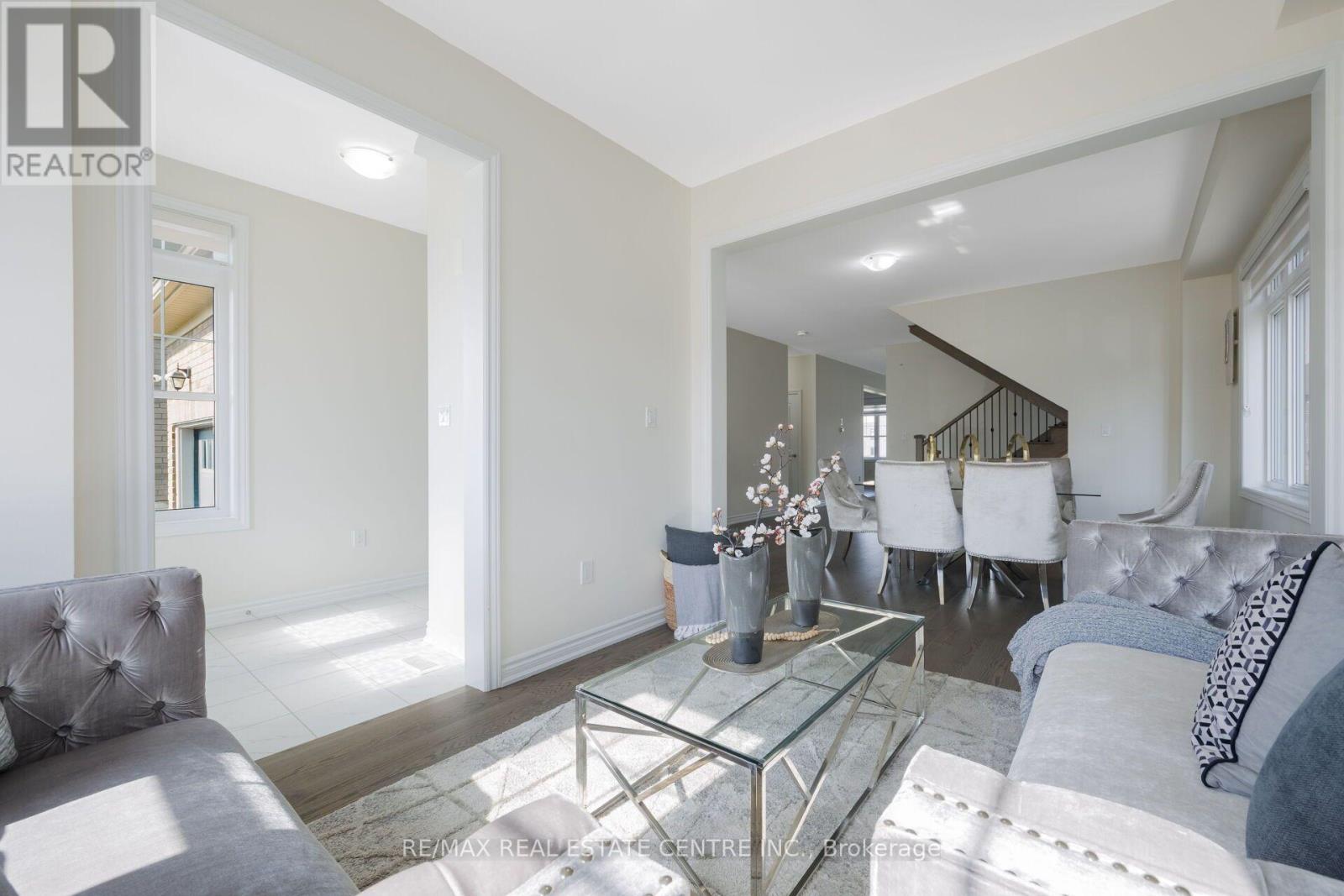 39 GOODVIEW DRIVE - 7