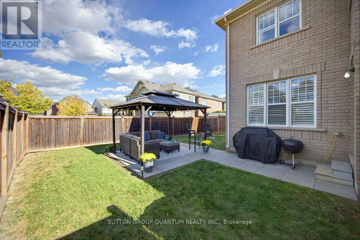 1413 Connaught Terrace, Milton, ON photo 36