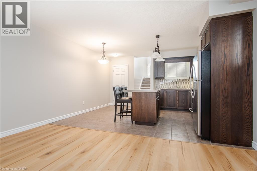 240 Westmeadow Drive — photo 15