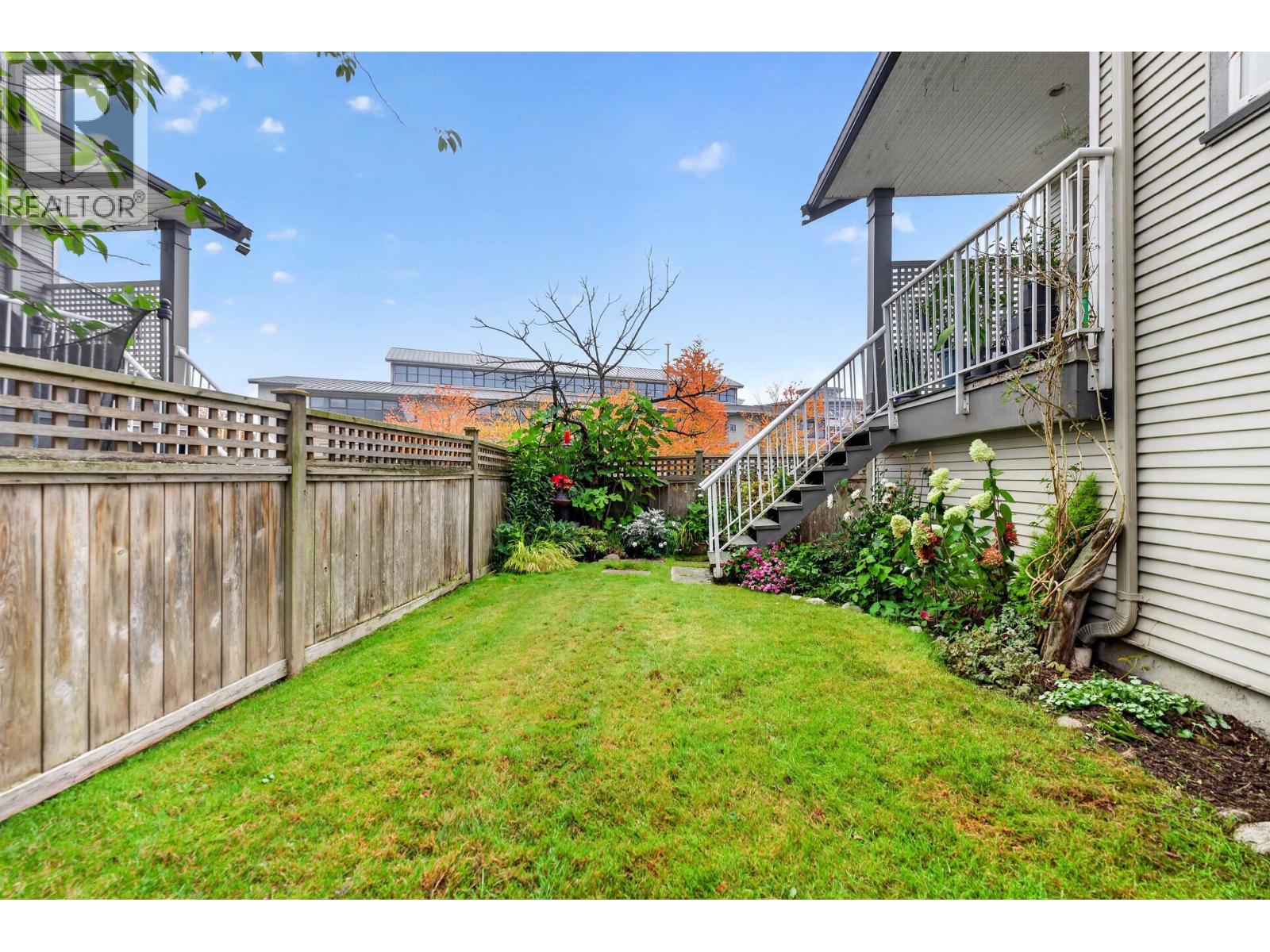 Photo of 13 4111 GARRY STREET 26