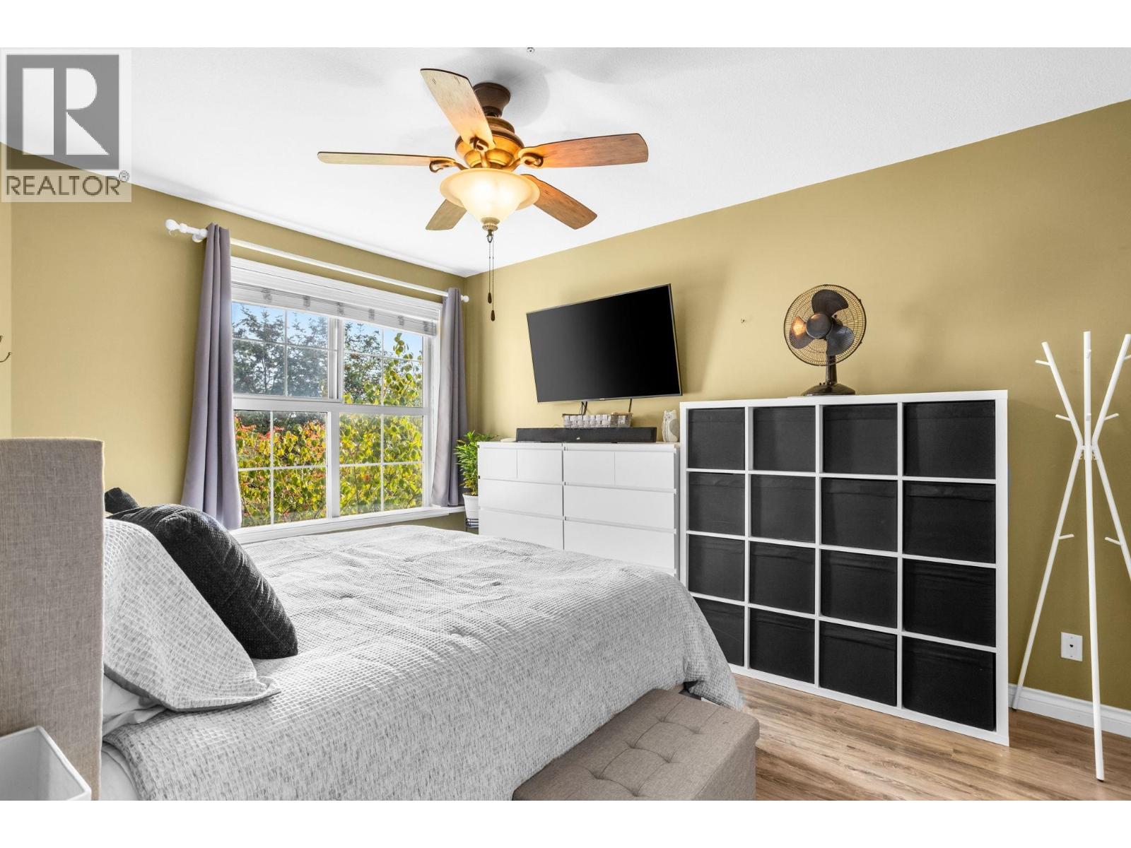 Photo of 211 83 STAR CRESCENT 12